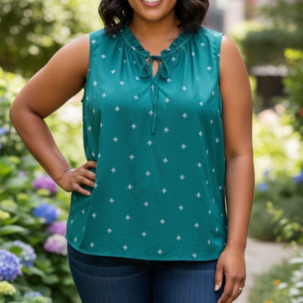 Merona Teal Sleeveless Blouse with White Accents